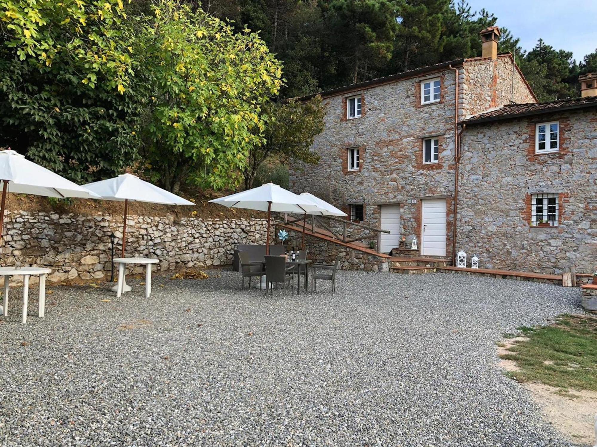 Agriturismo Le Vallilunghe Apartment Lucca Exterior photo